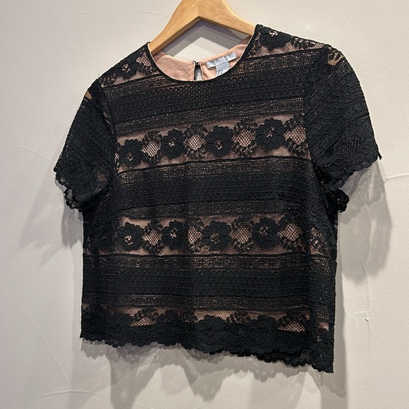 H&M top and skirt set, black lace with nude lining, top: M, bottom: S - Picture 2 of 8